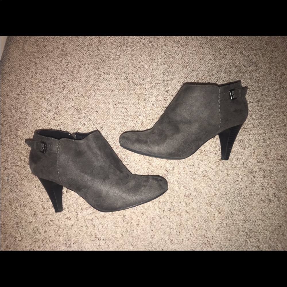 Gray suede ankle boots with buckle